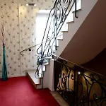Logis Du Centre - Halte Ideale En Cyclotourisme Avec Garage A Velos Clos Hotel