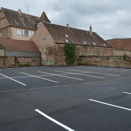 Hotel Logis Du Centre - Halte Ideale En Cyclotourisme Avec Garage A Velos Clos