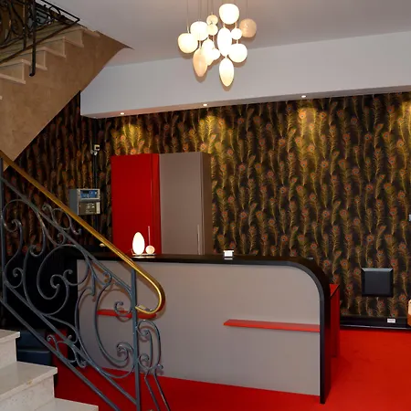 ホテル Logis Du Centre - Halte Ideale En Cyclotourisme Avec Garage A Velos Clos モルスハイム