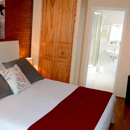 Logis Du Centre - Halte Ideale En Cyclotourisme Avec Garage A Velos Clos Hotel Molsheim