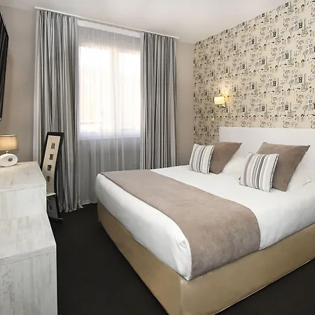 Logis Du Centre - Halte Ideale En Cyclotourisme Avec Garage A Velos Clos 3* モルスハイム