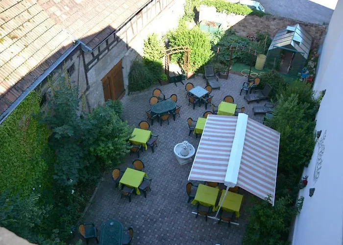 Logis Du Centre - Halte Ideale En Cyclotourisme Avec Garage A Velos Clos Hotel Molsheim