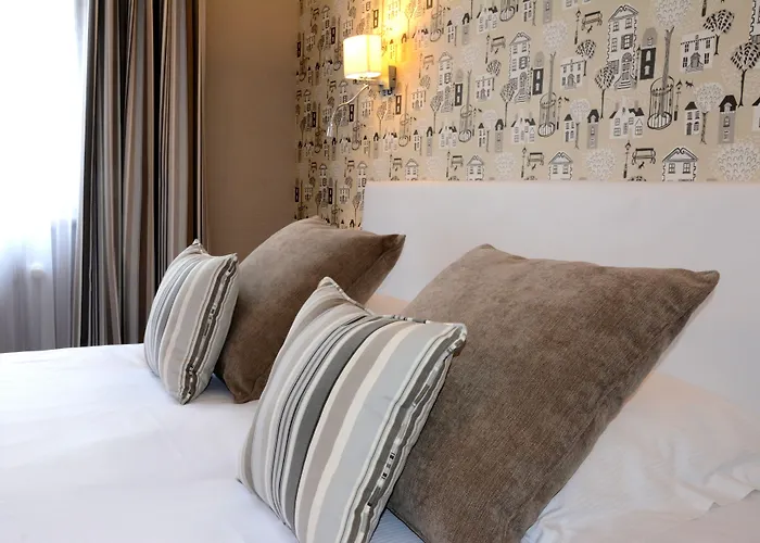 Logis Du Centre - Halte Ideale En Cyclotourisme Avec Garage A Velos Clos Hotel Molsheim