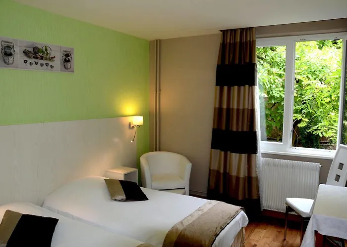 Logis Du Centre - Halte Ideale En Cyclotourisme Avec Garage A Velos Clos Hotel Molsheim